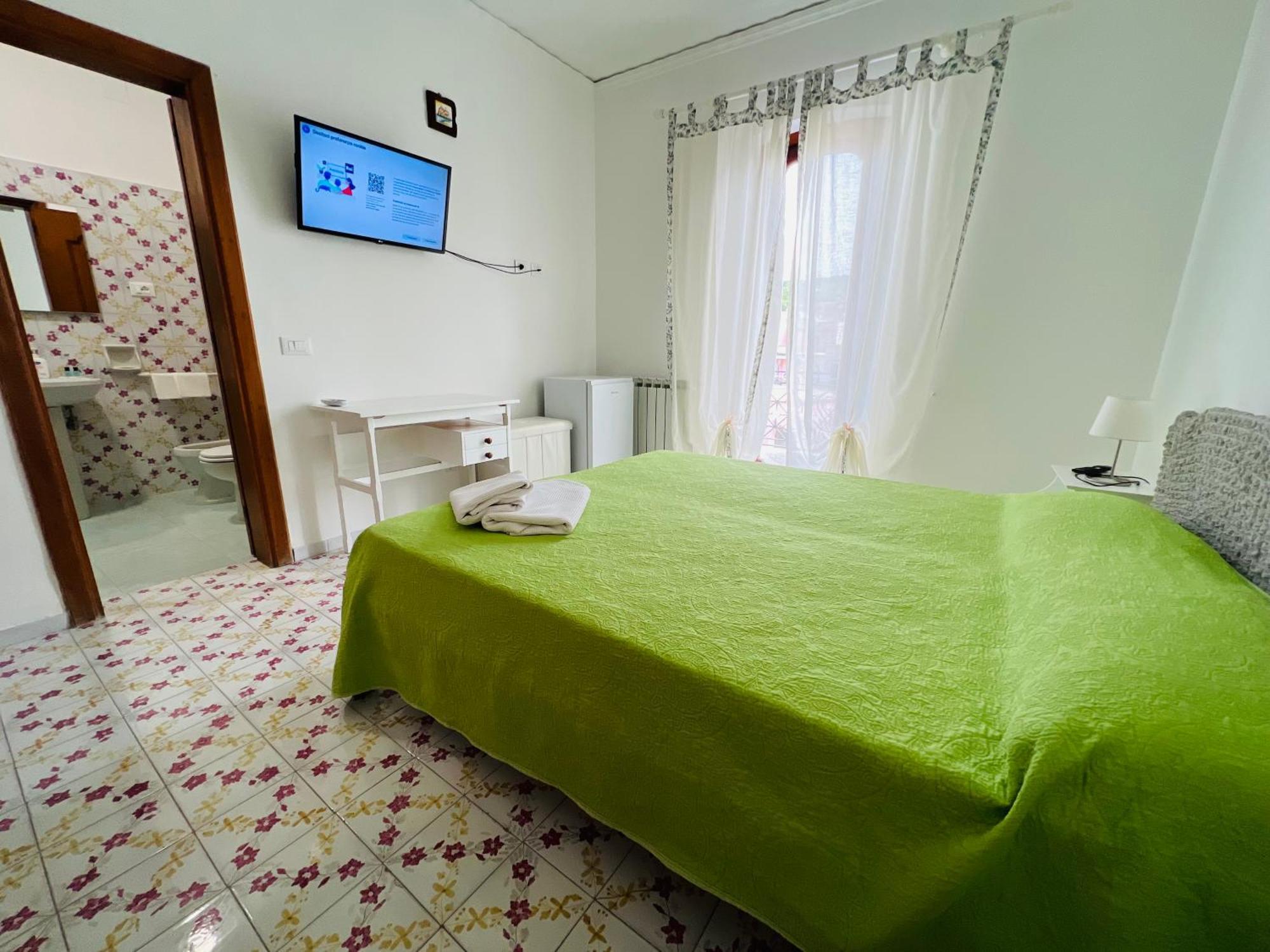 Villa Thomas Bb Conduzione Familiare Forio di Ischia Værelse billede